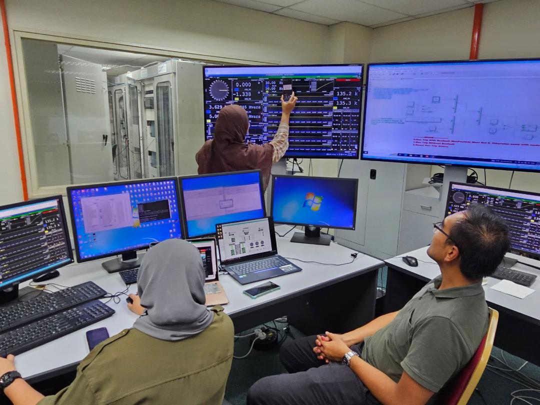 WAMS system presentation to customer, Petronas